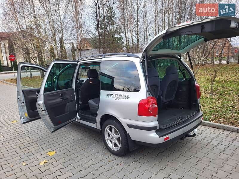 Мінівен Volkswagen Sharan 2004 в Хмельницькому