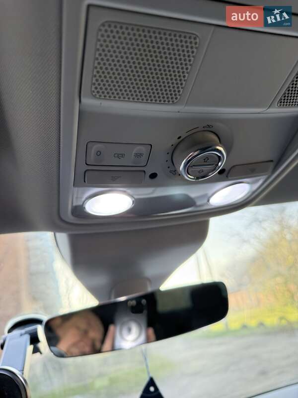 Минивэн Volkswagen Sharan 2016 в Полтаве фото 13 Минивэн Volkswagen Sharan 2016 в Полтаве