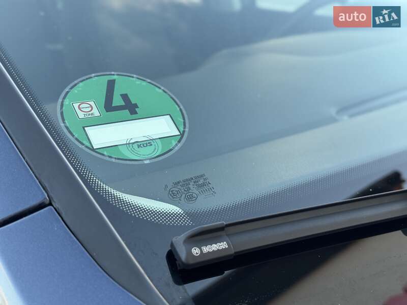 Минивэн Volkswagen Sharan 2015 в Сарнах