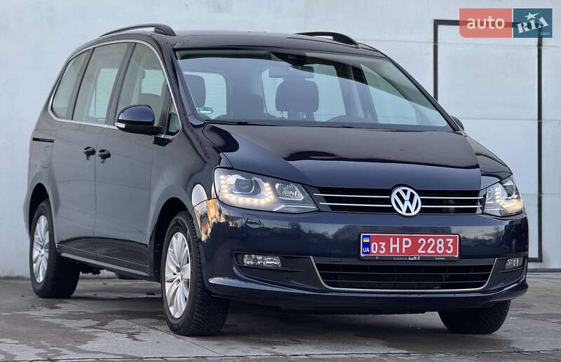 Минивэн Volkswagen Sharan 2015 в Сарнах