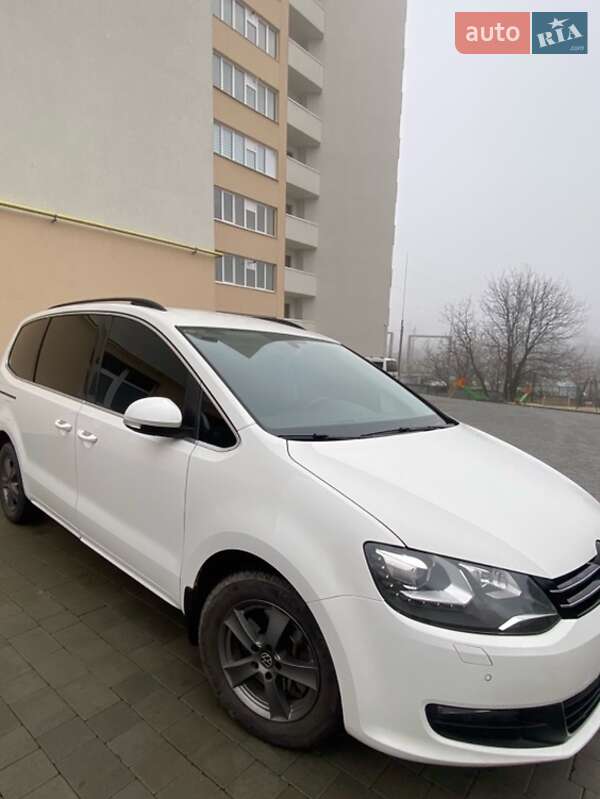 Минивэн Volkswagen Sharan 2011 в Тернополе
