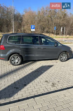 Минивэн Volkswagen Sharan 2011 в Львове