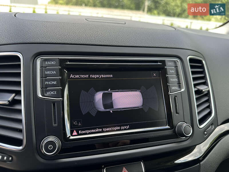 Минивэн Volkswagen Sharan 2017 в Луцке фото 76 Минивэн Volkswagen Sharan 2017 в Луцке