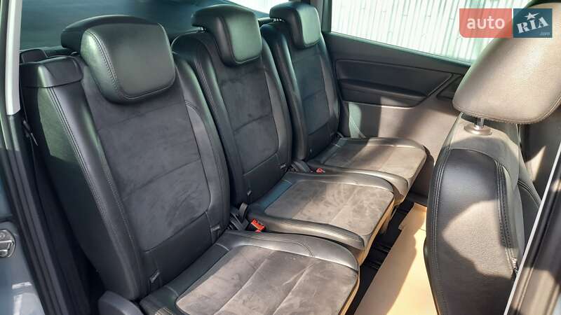 Мінівен Volkswagen Sharan 2010 в Яремчі