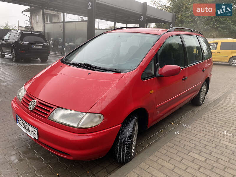 Минивэн Volkswagen Sharan 1998 в Львове