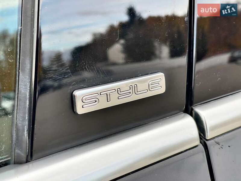 Мінівен Volkswagen Sharan 2012 в Ковелі