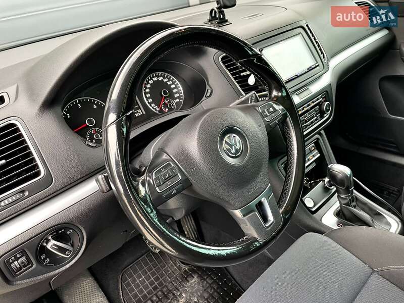 Мінівен Volkswagen Sharan 2012 в Ковелі