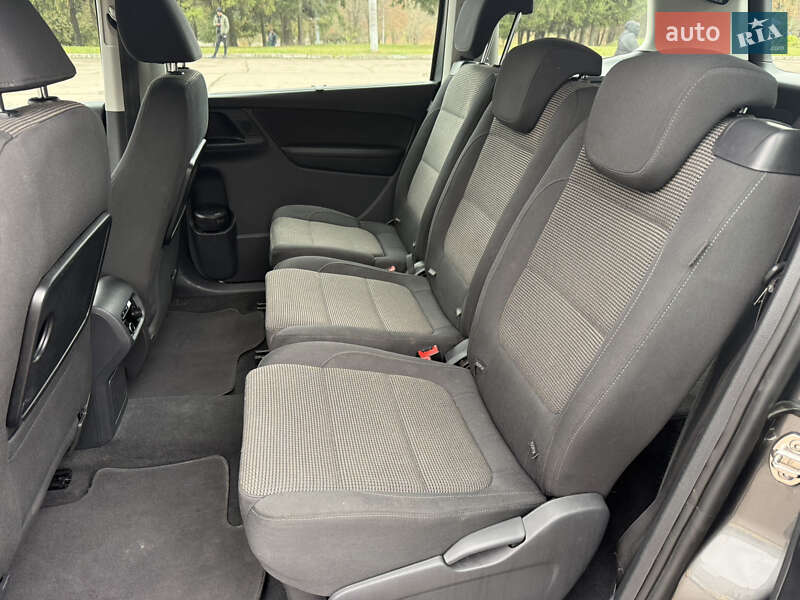 Минивэн Volkswagen Sharan 2012 в Ровно