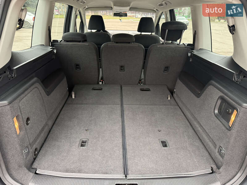 Минивэн Volkswagen Sharan 2012 в Ровно