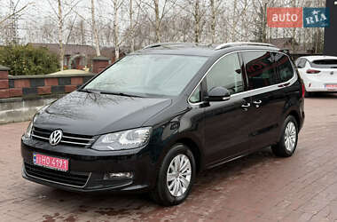 Минивэн Volkswagen Sharan 2014 в Ровно