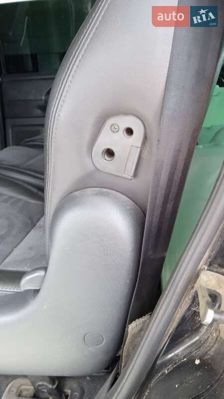 Минивэн Volkswagen Sharan 2002 в Черновцах