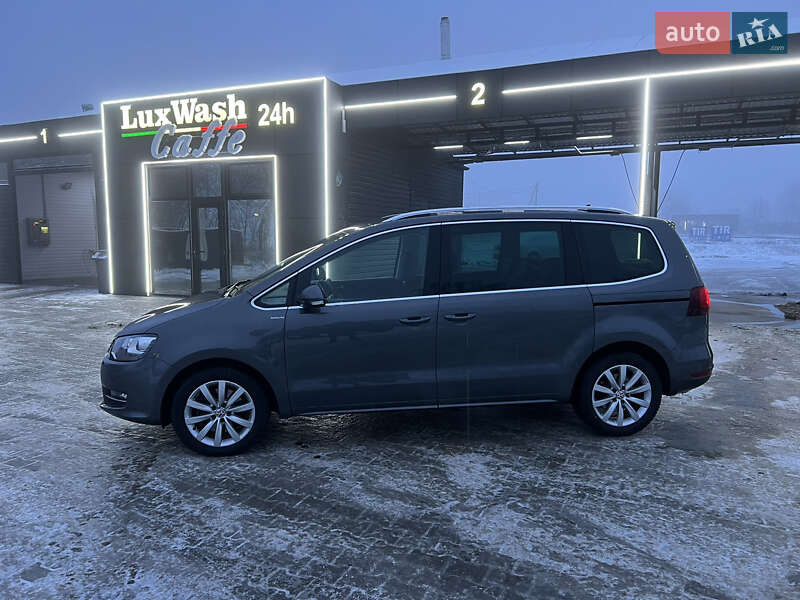 Минивэн Volkswagen Sharan 2020 в Черновцах
