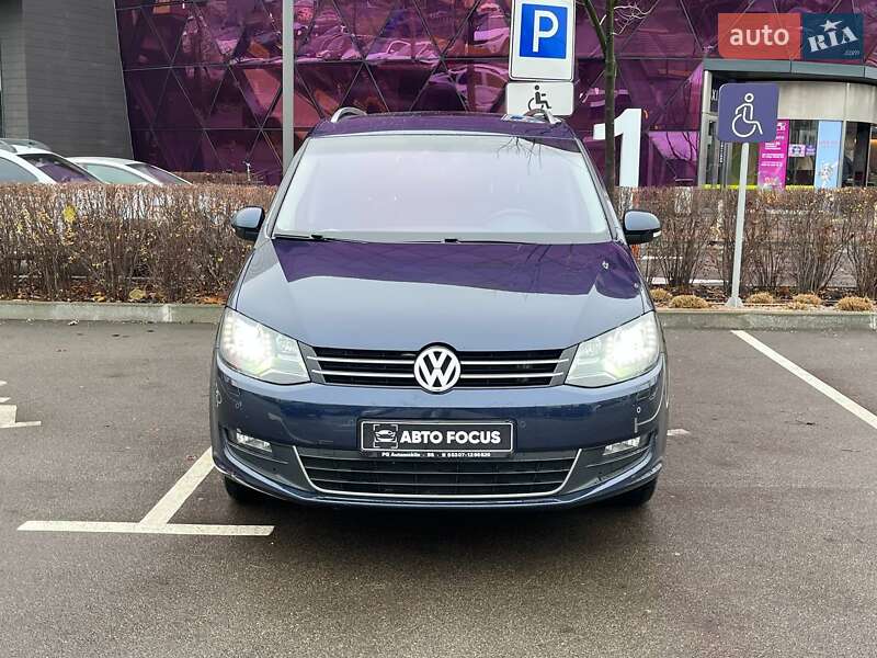Мінівен Volkswagen Sharan 2014 в Києві