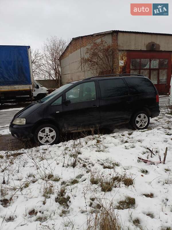 Мінівен Volkswagen Sharan 2000 в Запоріжжі