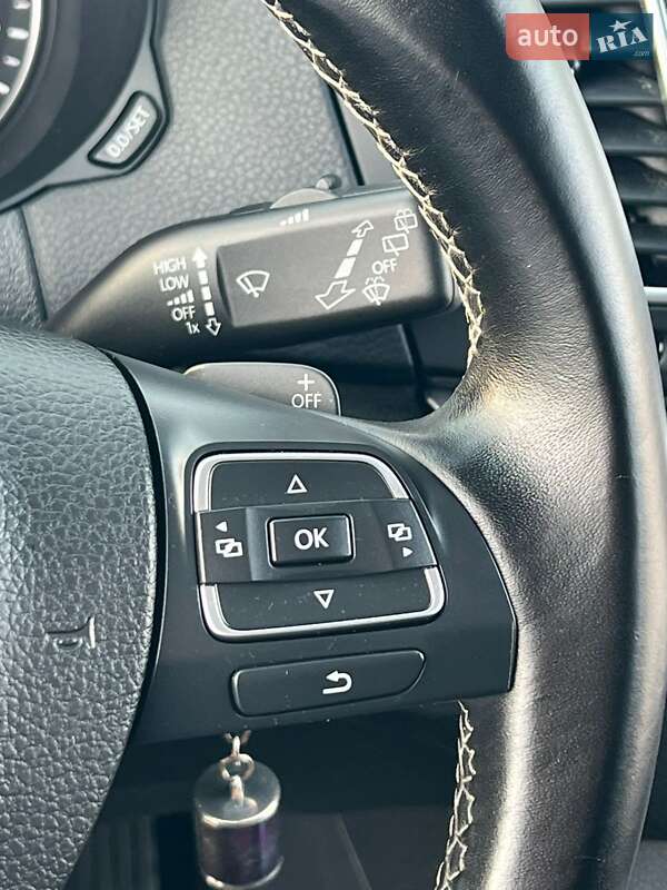 Мінівен Volkswagen Sharan 2016 в Житомирі