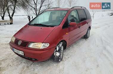 Мінівен Volkswagen Sharan 1998 в Хмельницькому