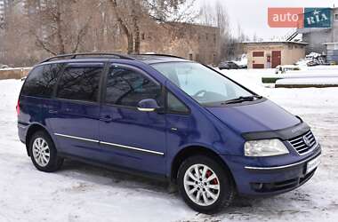 Мінівен Volkswagen Sharan 2006 в Києві