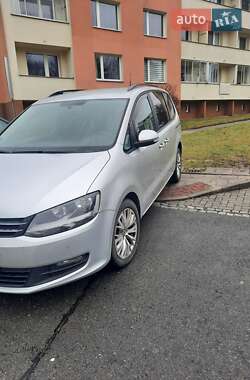 Минивэн Volkswagen Sharan 2012 в Сваляве