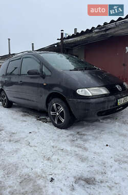 Минивэн Volkswagen Sharan 2000 в Хмельницком