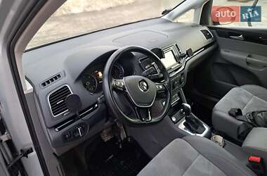Мінівен Volkswagen Sharan 2019 в Львові