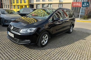 Мінівен Volkswagen Sharan 2016 в Львові