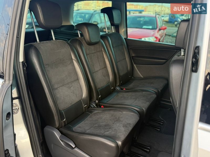 Минивэн Volkswagen Sharan 2014 в Ровно