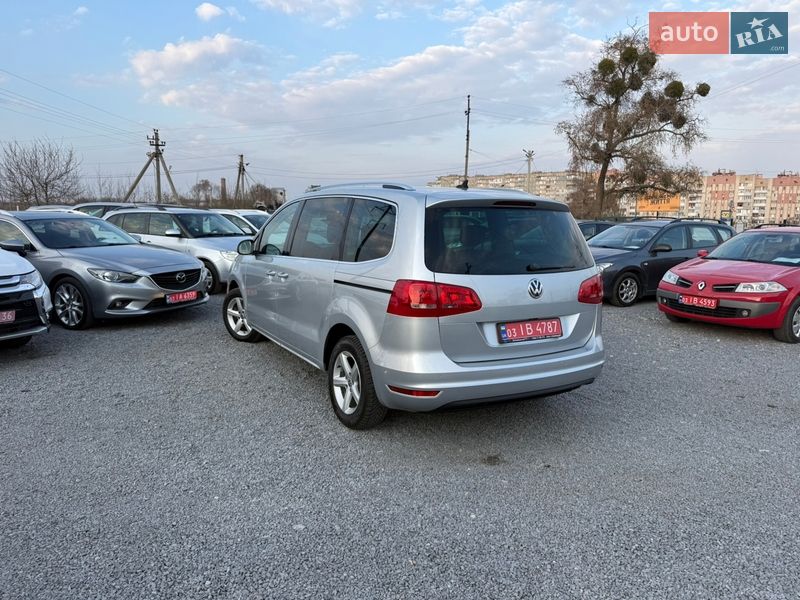 Минивэн Volkswagen Sharan 2014 в Ровно