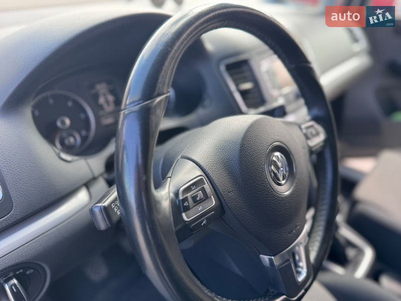 Минивэн Volkswagen Sharan 2013 в Ковеле