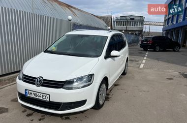 Мінівен Volkswagen Sharan 2011 в Житомирі