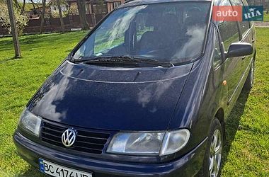 Минивэн Volkswagen Sharan 1998 в Ровно