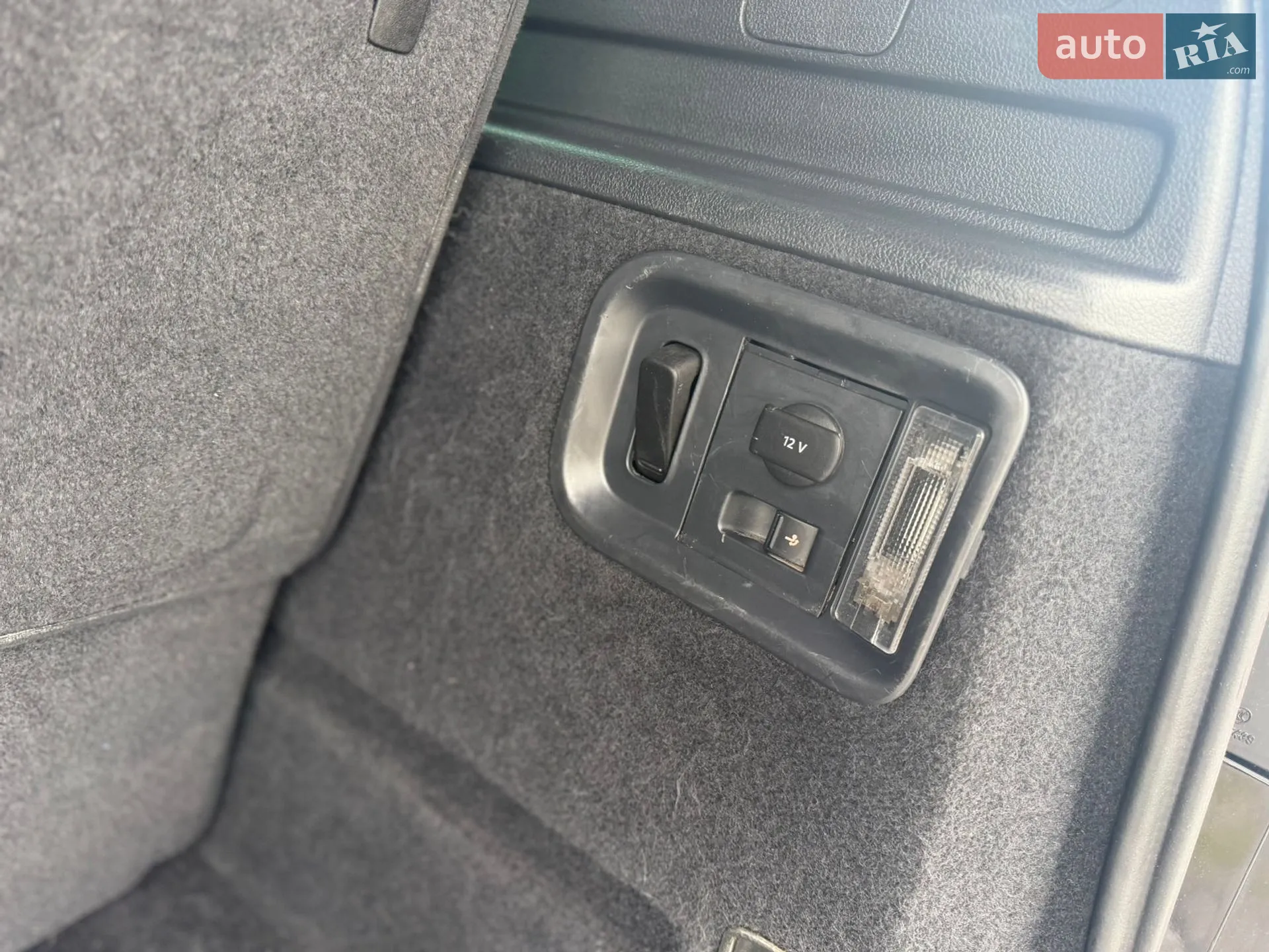2015 Volkswagen Sharan - мініатюра 31