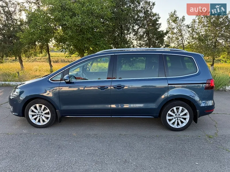 Volkswagen Sharan 2015 VIN WVWZZZ7NZGV227307 фото оголошення 2 з 100