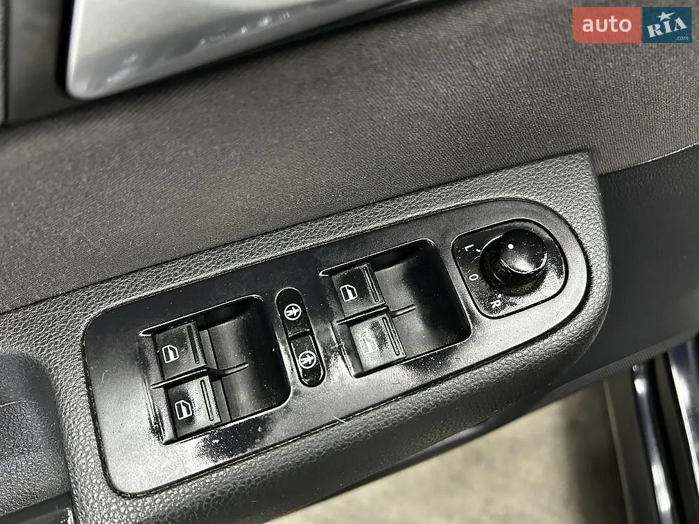 2013 Volkswagen Sharan - мініатюра 14