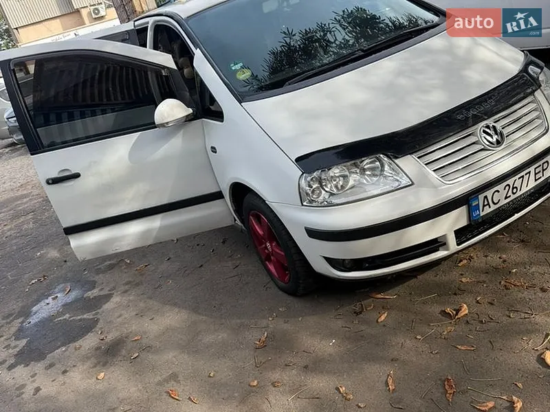 Volkswagen Sharan