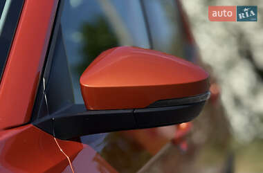Внедорожник / Кроссовер Volkswagen T-Cross 2021 в 