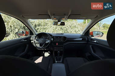 Внедорожник / Кроссовер Volkswagen T-Cross 2021 в 