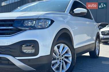 Внедорожник / Кроссовер Volkswagen T-Cross 2022 в 