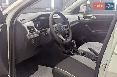 Внедорожник / Кроссовер Volkswagen T-Cross 2024 в 