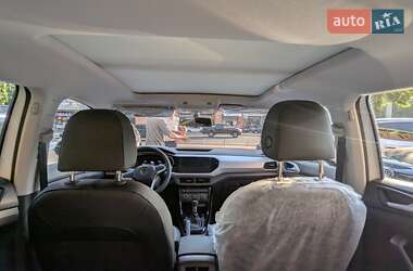 Внедорожник / Кроссовер Volkswagen T-Cross 2024 в 