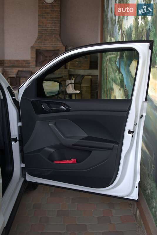 Внедорожник / Кроссовер Volkswagen T-Cross 2021 в Миргороде