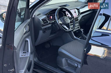 Внедорожник / Кроссовер Volkswagen T-Cross 2020 в 