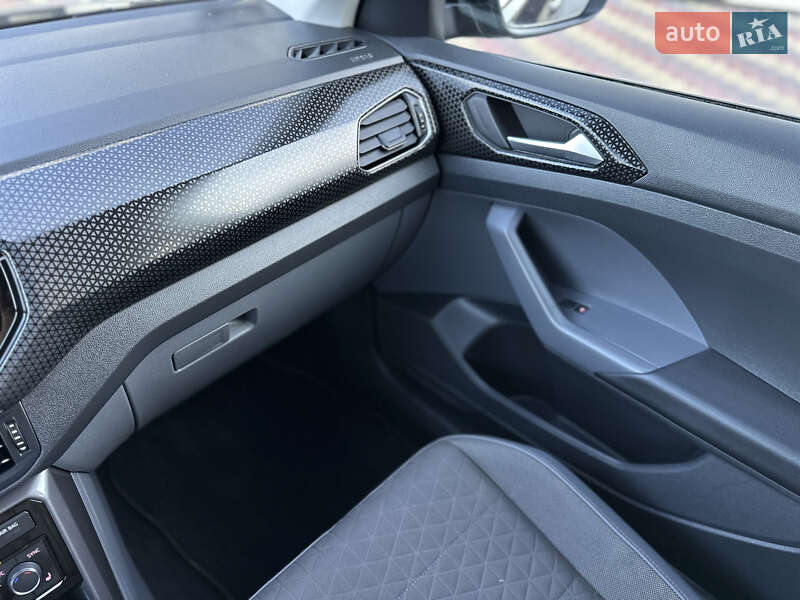 Внедорожник / Кроссовер Volkswagen T-Cross 2020 в Львове