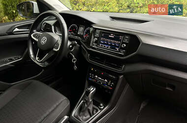 Внедорожник / Кроссовер Volkswagen T-Cross 2022 в 