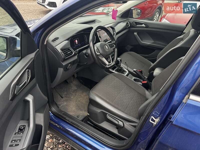 Внедорожник / Кроссовер Volkswagen T-Cross 2020 в Киеве