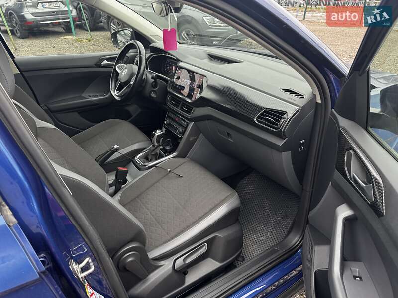 Внедорожник / Кроссовер Volkswagen T-Cross 2020 в Киеве