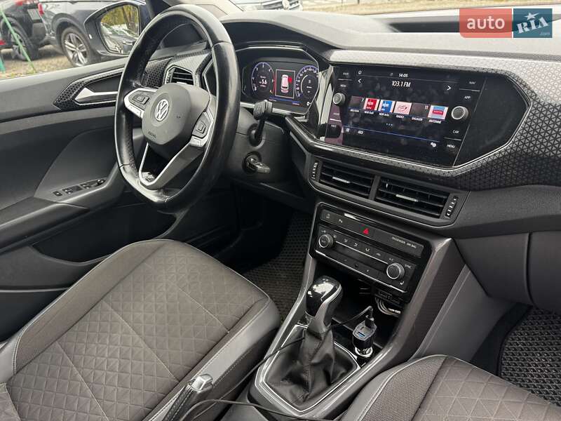 Внедорожник / Кроссовер Volkswagen T-Cross 2020 в Киеве