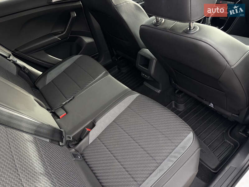 Позашляховик / Кросовер Volkswagen T-Cross 2022 в Києві фото 28 Позашляховик / Кросовер Volkswagen T-Cross 2022 в Києві