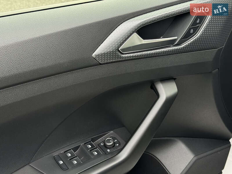 Позашляховик / Кросовер Volkswagen T-Cross 2022 в Києві