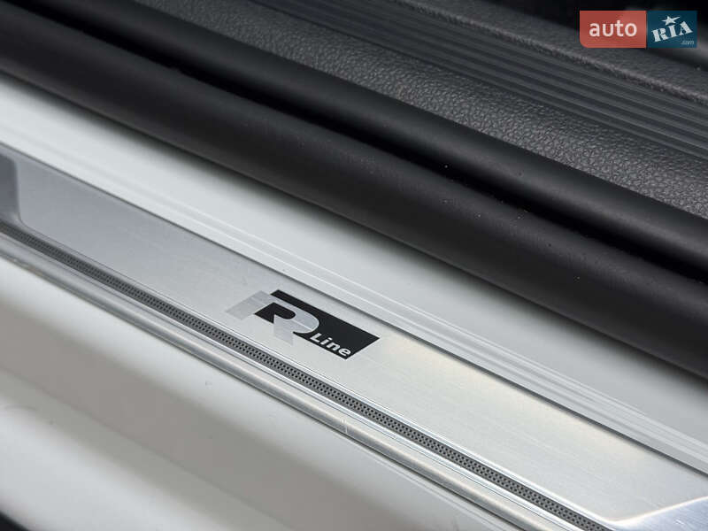 Позашляховик / Кросовер Volkswagen T-Cross 2022 в Києві