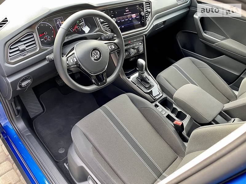 Внедорожник / Кроссовер Volkswagen T-Roc 2019 в Киеве